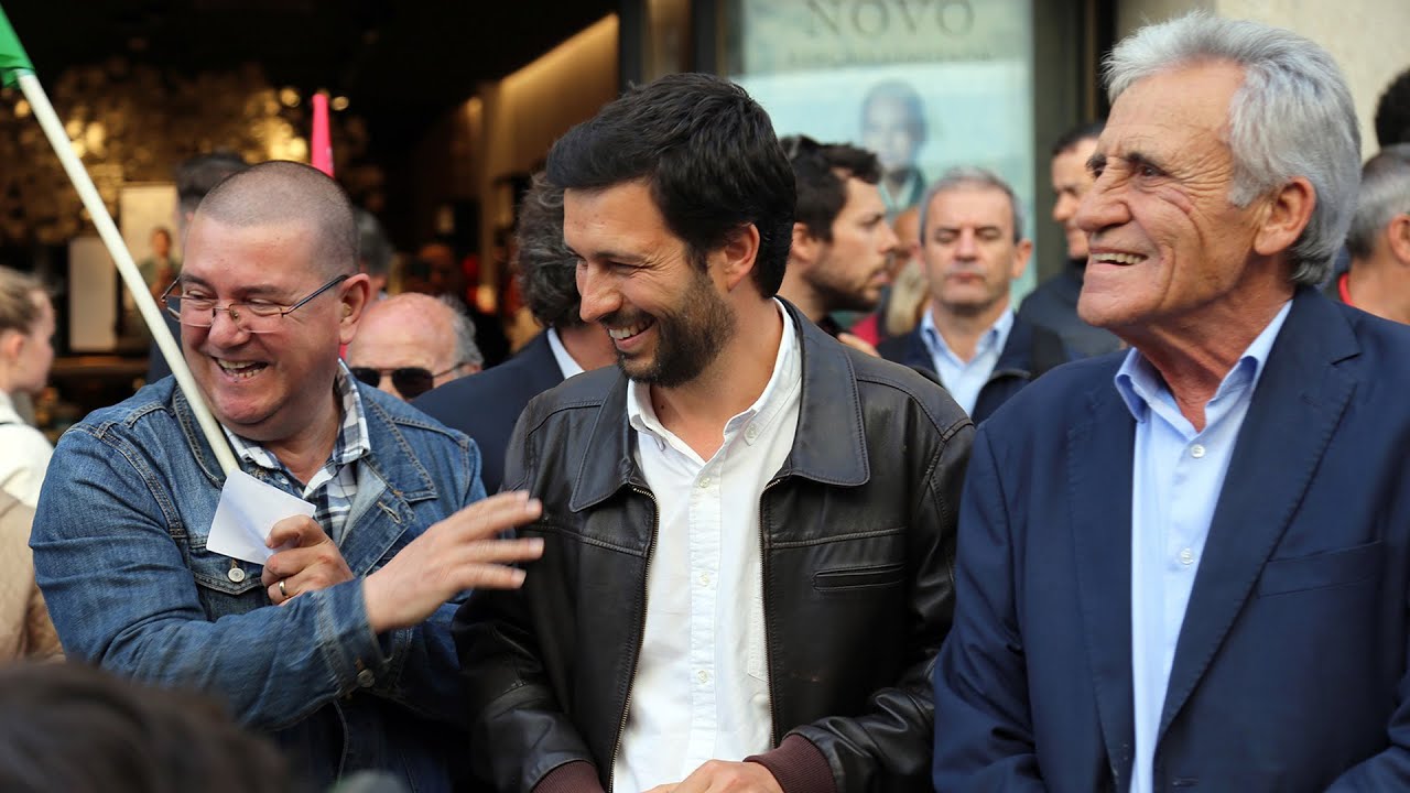 João Ferreira: Arruada no Porto