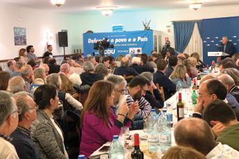 Jantar em Grândola exalta Abril em apoio à CDU