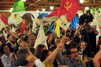 Portugal precisa de avançar no caminho de Abril reforçando os direitos sociais