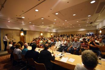 A valorização do trabalho e dos trabalhadores é um eixo essencial de uma política alternativa, objecto e condição do desenvolvimento