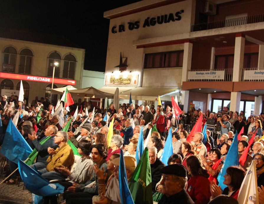 Comício em Alpiarça 