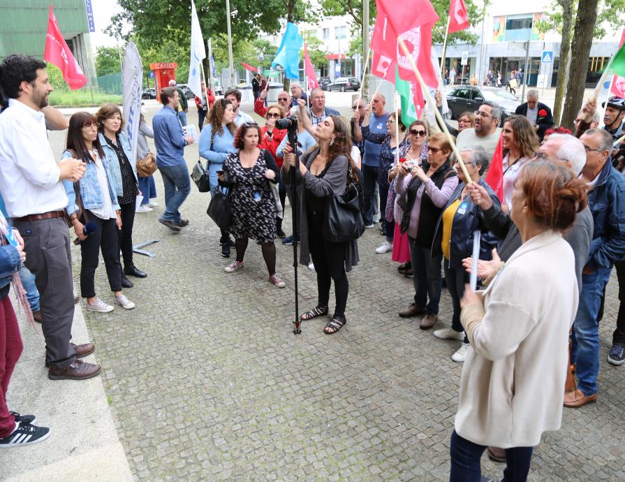 Contactos com a População na Maia