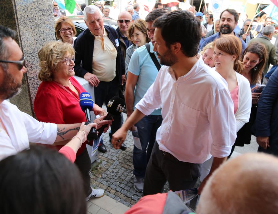 Contacto com a população em Gondomar