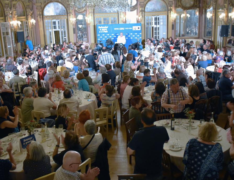 Jantar com mulheres apoiantes CDU