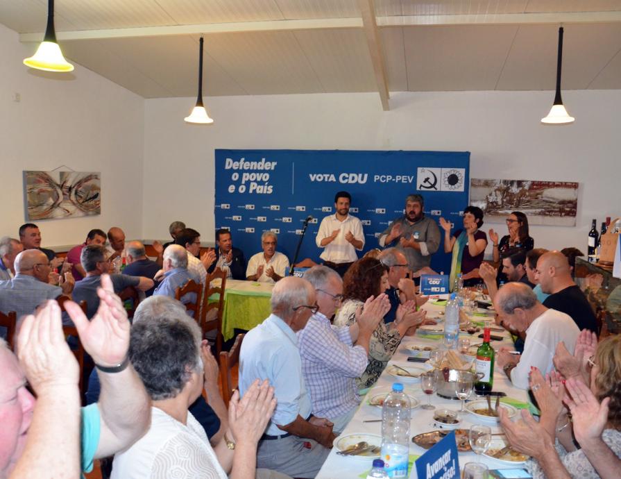 Almoço e contacto com a população de Bencatel