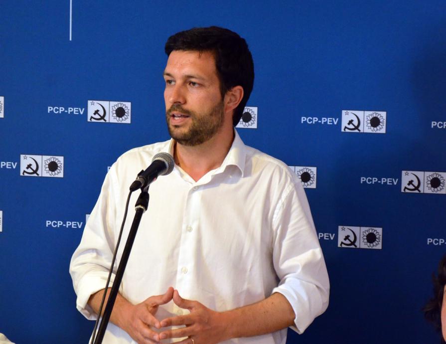 Almoço e contacto com a população de Bencatel