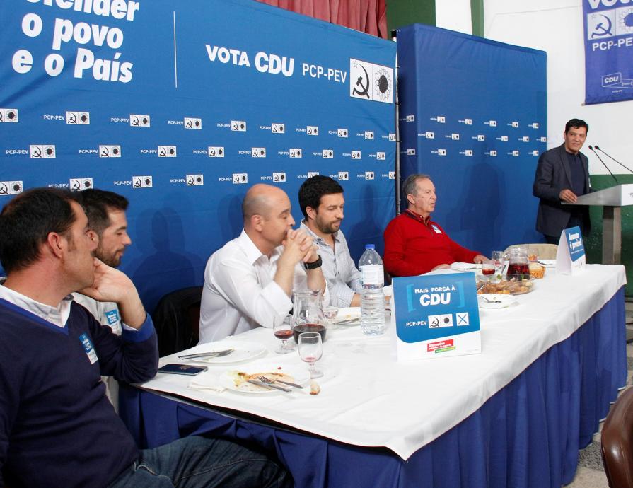 Contacto com trabalhadores da CM da Vidigueira